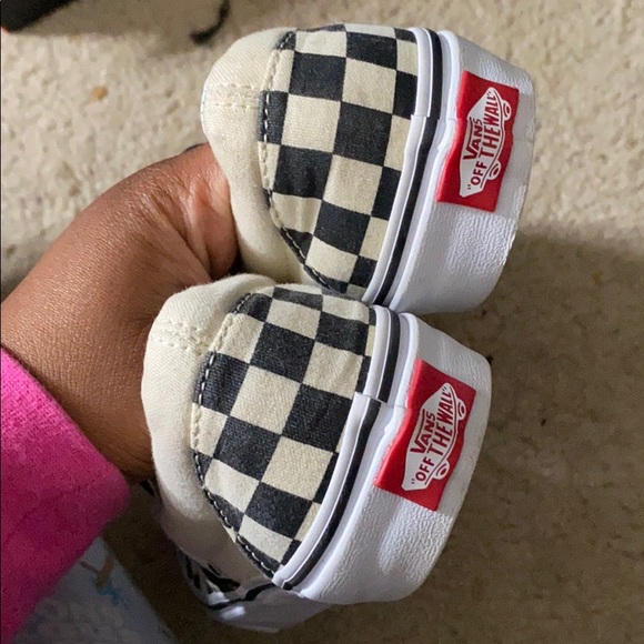 Checkered vans - Picture 3 of 4